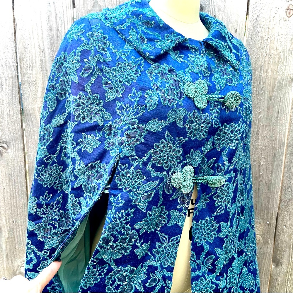 1950’s Vintage Brocade Poncho